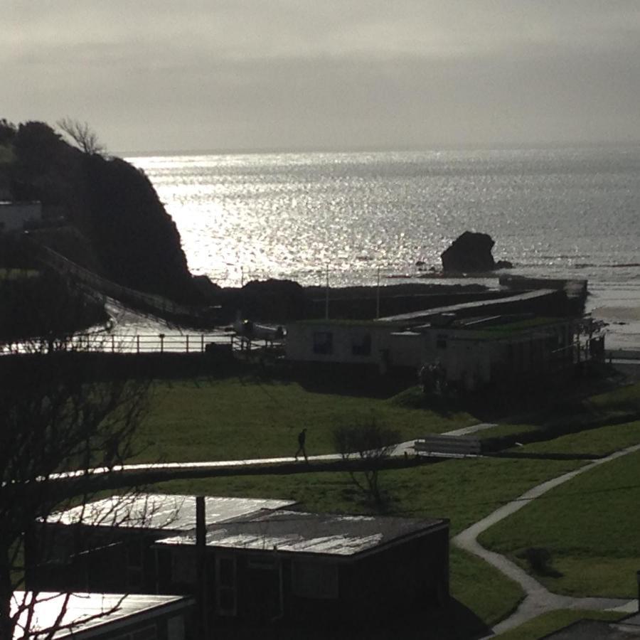 Bay View, Millendreth Looe Cornwall Villa Exterior foto